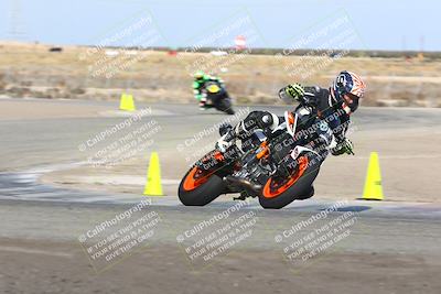 media/Nov-03-2024-TrackDaz (Sun) [[44580f4982]]/B Group/120pm (Grapevine)/
